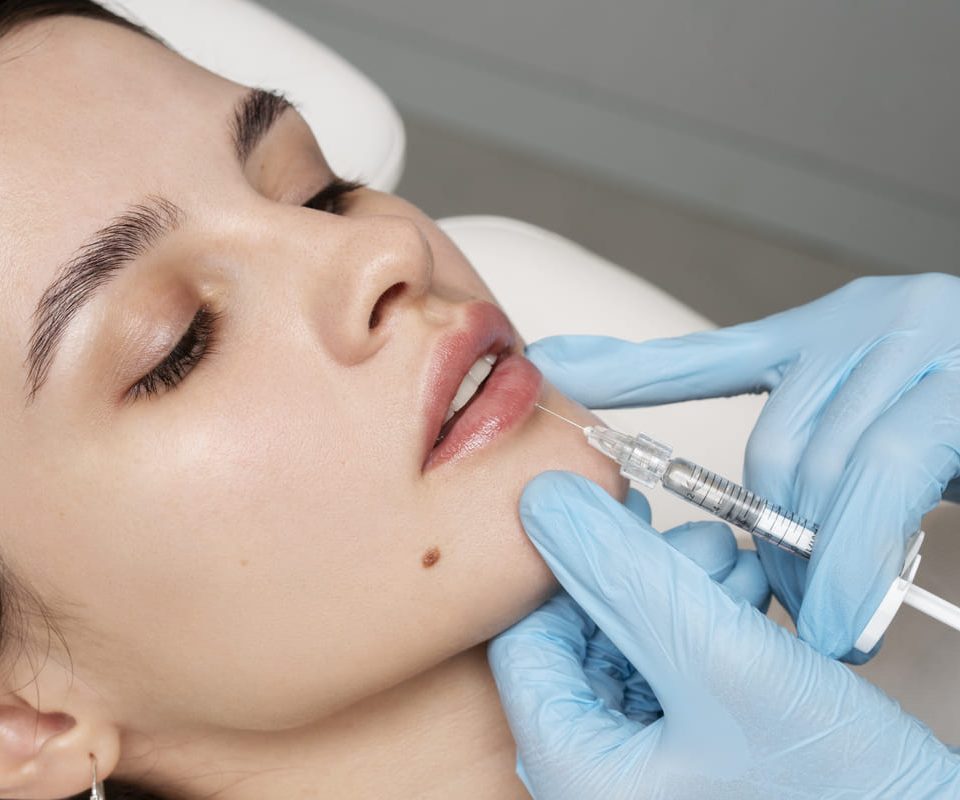 woman-getting-lip-fillers